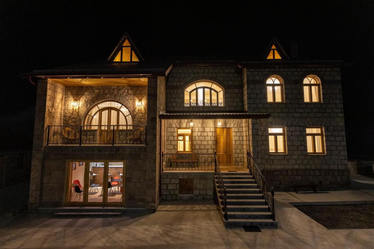 Graf Kazbegi Hotel Екстериор снимка