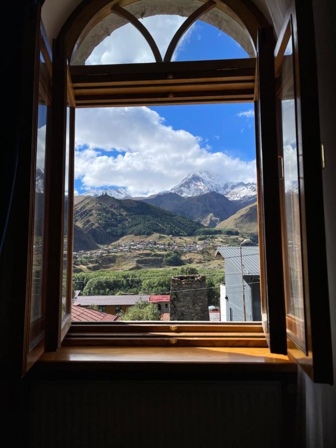 Graf Kazbegi Hotel Екстериор снимка