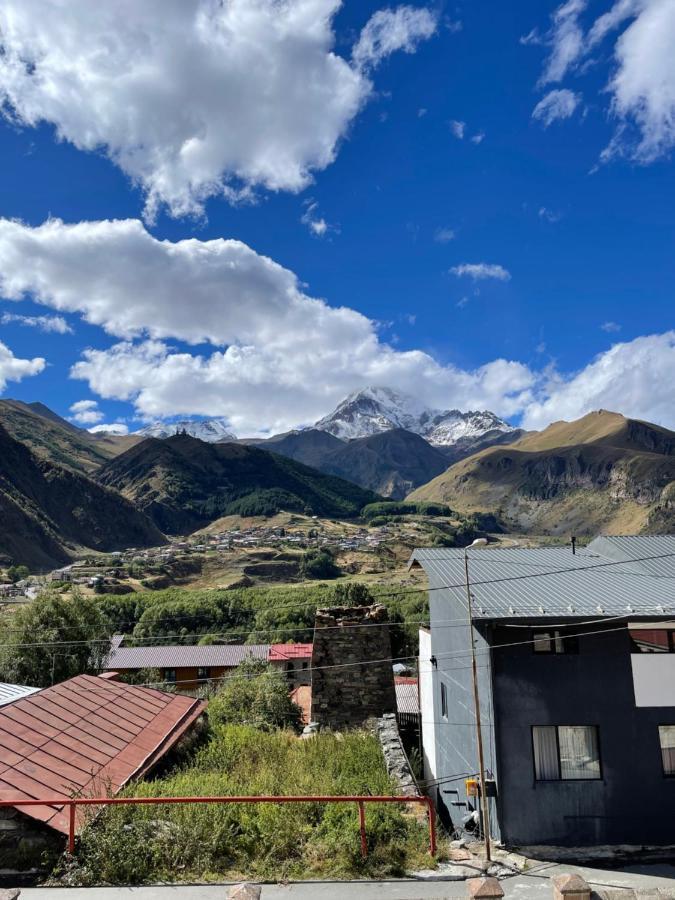 Graf Kazbegi Hotel Екстериор снимка