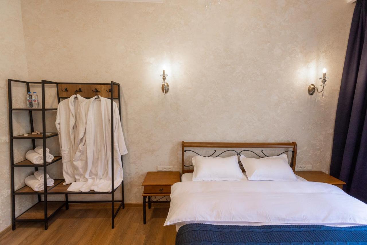 Graf Kazbegi Hotel Екстериор снимка