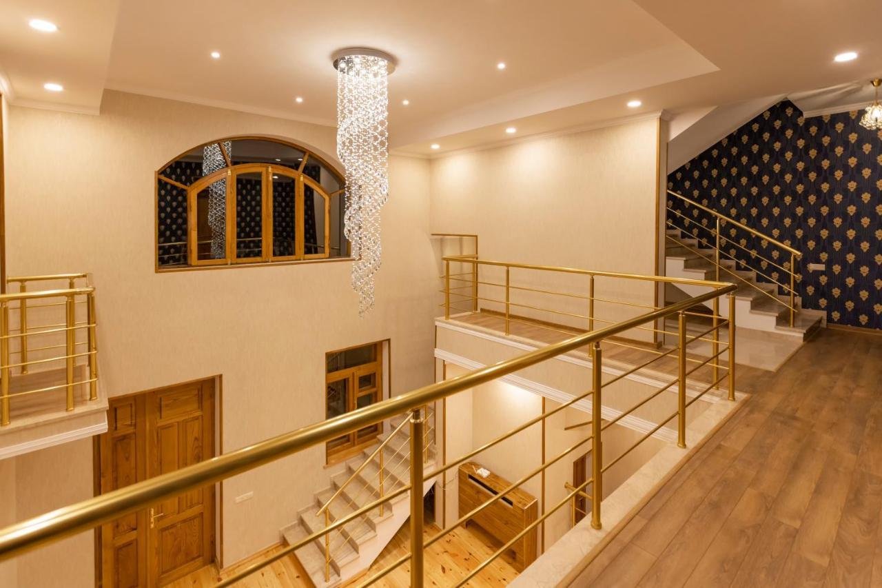 Graf Kazbegi Hotel Екстериор снимка