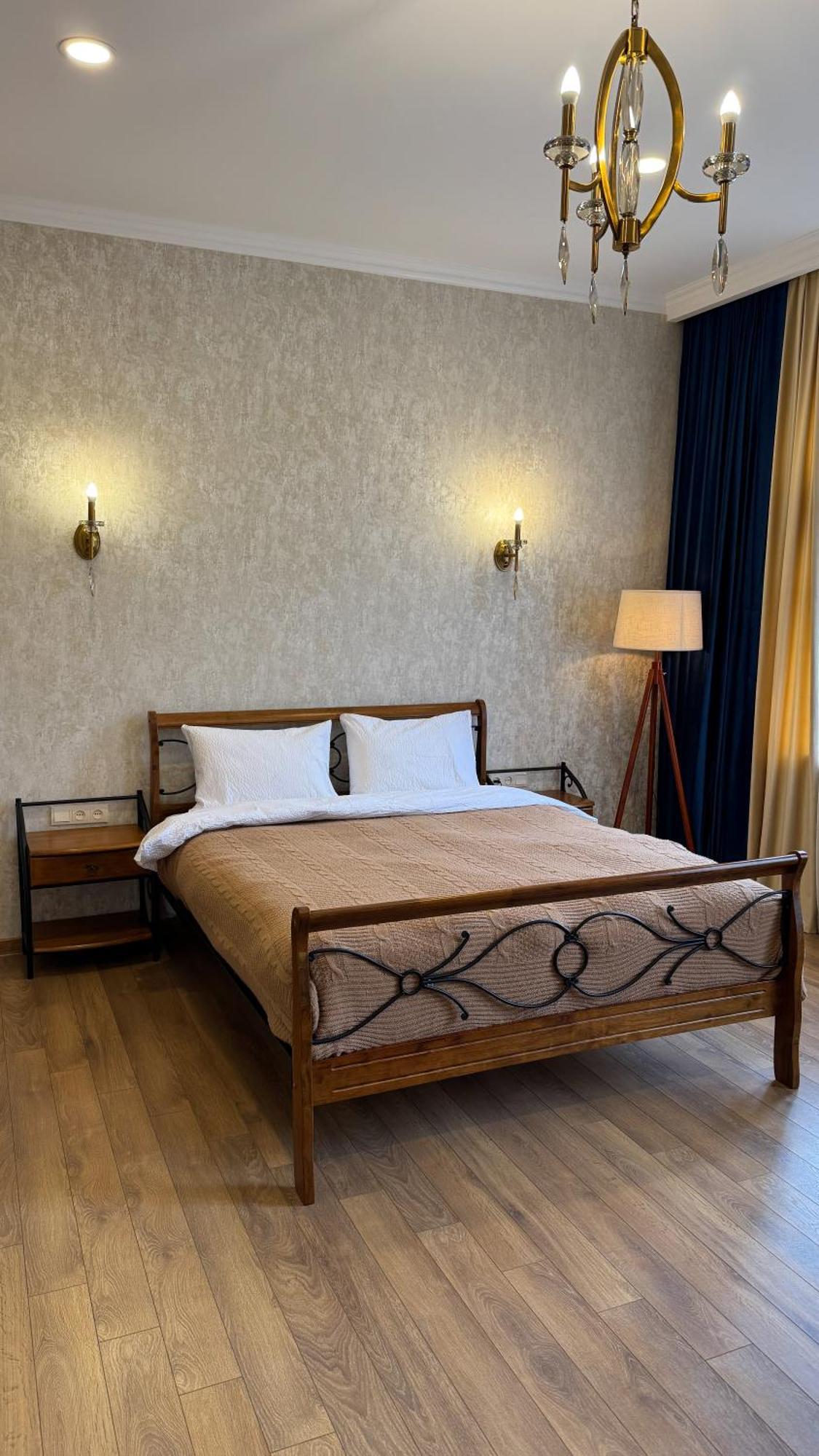 Graf Kazbegi Hotel Екстериор снимка